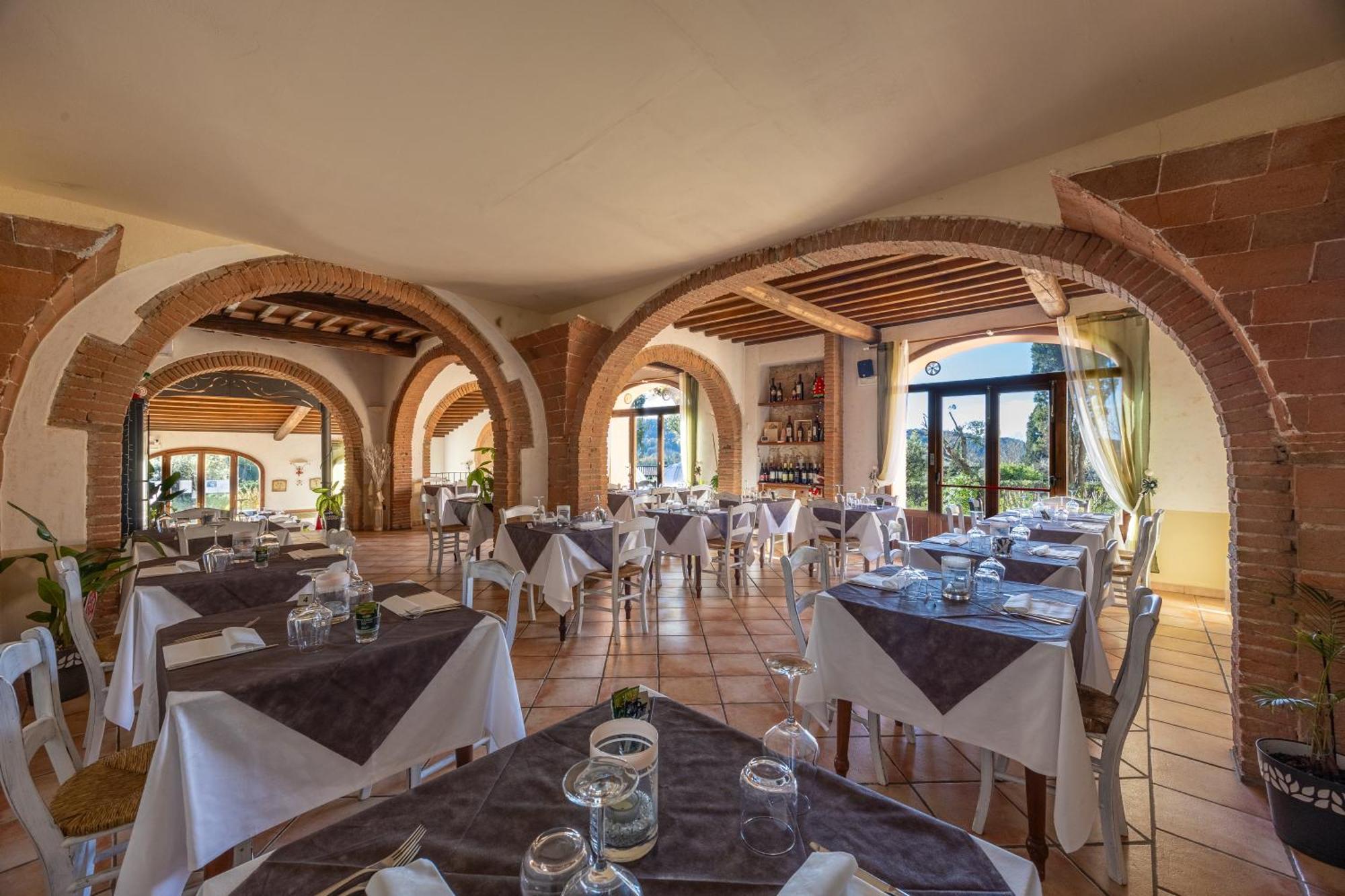 Il Cigliere Wellness Spa Resort Riparbella Buitenkant foto